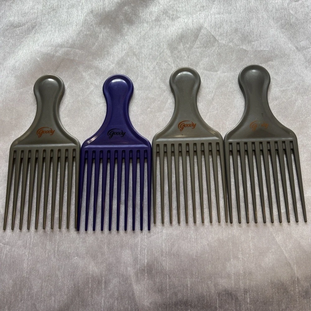 Lot Of 4 Vintage 90s Goody Hair Pick Lift Combs Picks 5